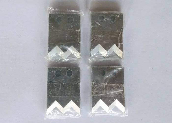 white steel Blade, tungsten steel Blade, flat groove Blade, for stripping machine Tungsten Steel Blade, High-Speed Steel Blade, Single Wire Tungsten Steel Blade, A Double-wire Tungsten Steel Blade, A Pair Of Terminal Blades, 3F Air Peeling Machine Blade, One Piece Of Single Wire High-Speed Steel Blade, One Piece Of Double-wire High-speed Steel Blade, 2000# Mold Blade, Coaxial Machine Blade, White Steel Blade lâmina de aço branco, lâmina de aço de tungstênio, lâmina de sulco plano, para máquina de decapagem Lâmina de aço de tungstênio, lâmina de aço de alta velocidade, lâmina de aço de tungstênio de fio único, uma lâmina de aço de tungstênio de fio duplo, um par de lâminas terminais, lâmina de máquina de descascar ar 3F, uma peça de lâmina de aço de alta velocidade de fio único, uma peça de lâmina de aço de alta velocidade de fio duplo, lâmina de molde 2000 #, Lâmina de máquina coaxial, lâmina de aço branco