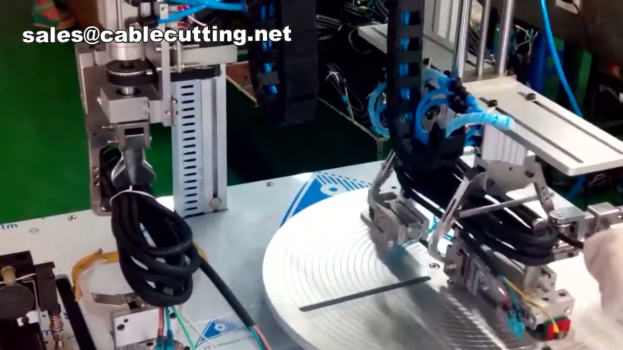 Máquina Automática de Enrolar e Amarrar Cabos Elétricos