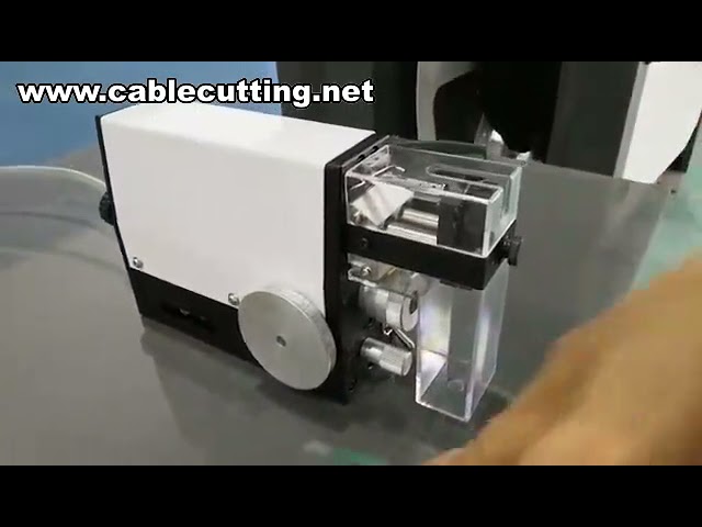 Máquina de Descascar Fios Multifilamentos: Descasque Cabos PVC e Teflon com Precisão Pneumática Indutiva