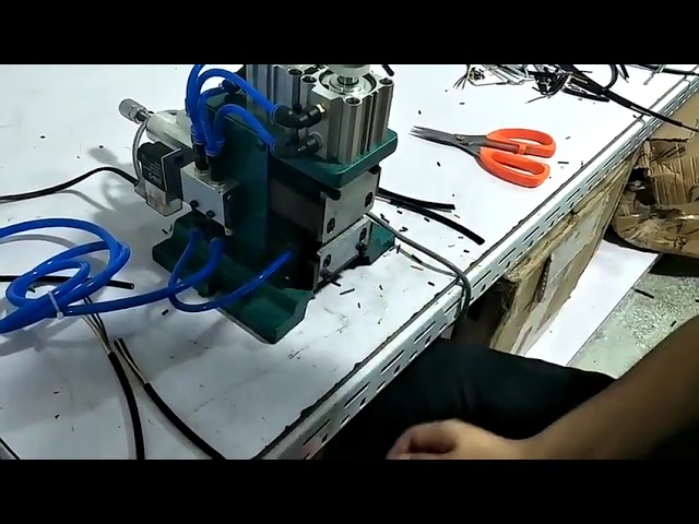 Máquina de Descascar e Torcer Cabos | Ferramenta Pneumática Manual para Fios