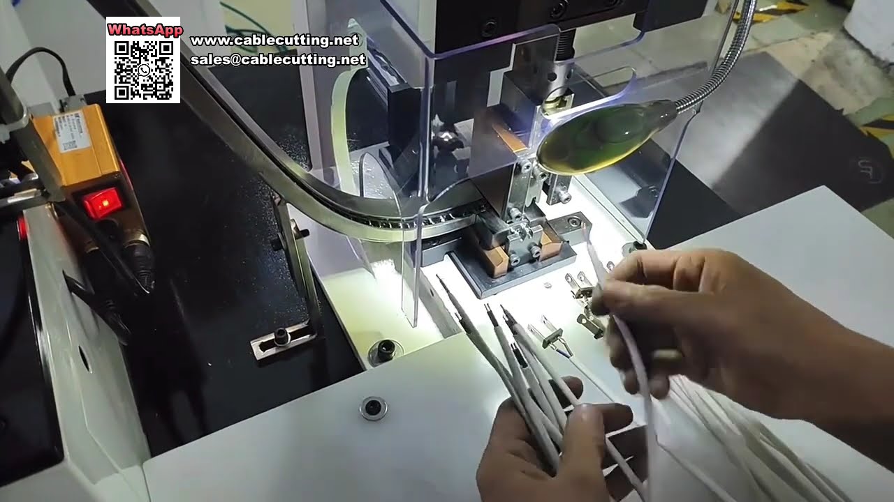 Máquina Automática de Crimpagem de Terminais de 2 Pinos com Alimentador Vibratório