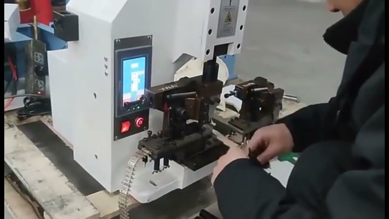 Máquina de Crimpagem de Cabos Grossos - Crimpagem Terminal Industrial