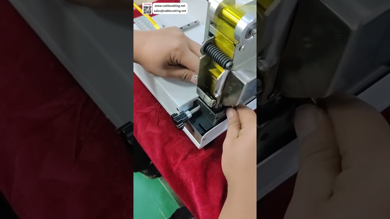 Máquina de Envolvimento Horizontal com Fita Adesiva - Fabricante Original para Enfiação Pontual e Total de Fios