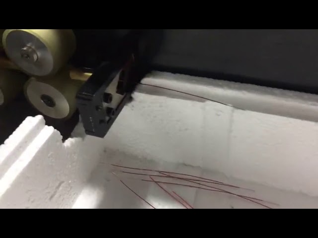 Máquina de Corte e Decapagem de Fio Esmaltado – Eficiência Industrial