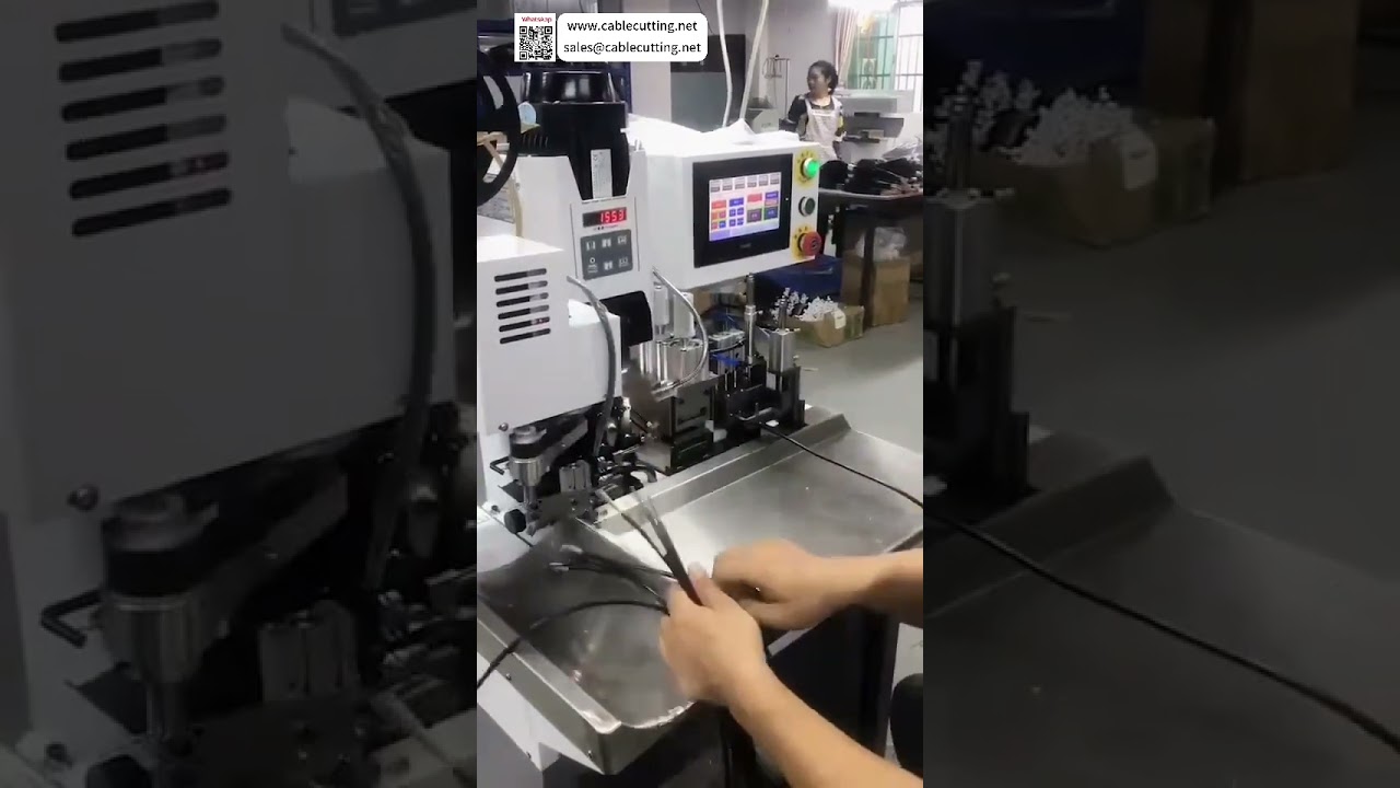 Máquina de Decapagem e Crimpagem de Fios Monocore e Multicore | Processamento Versátil de Chicotes Elétricos