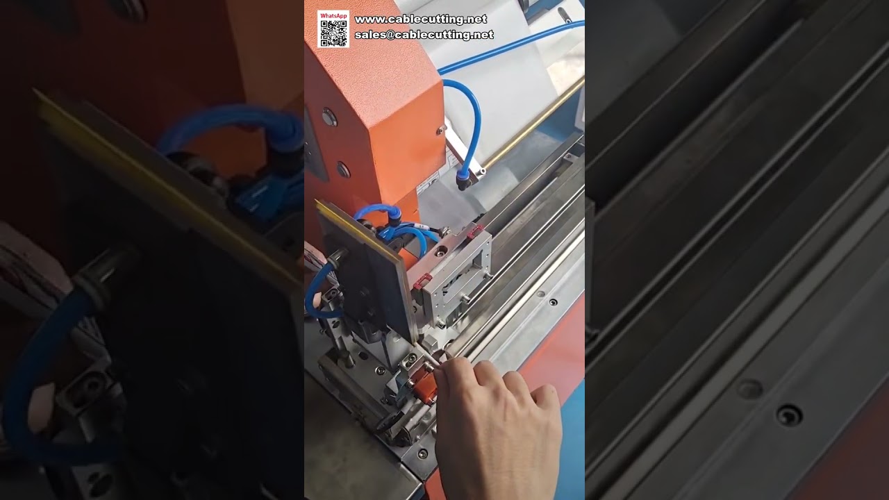Máquina de Etiquetagem Automática para Chicotes Elétricos - Aplicador de Etiquetas para Cabos na Indústria Eletrônica