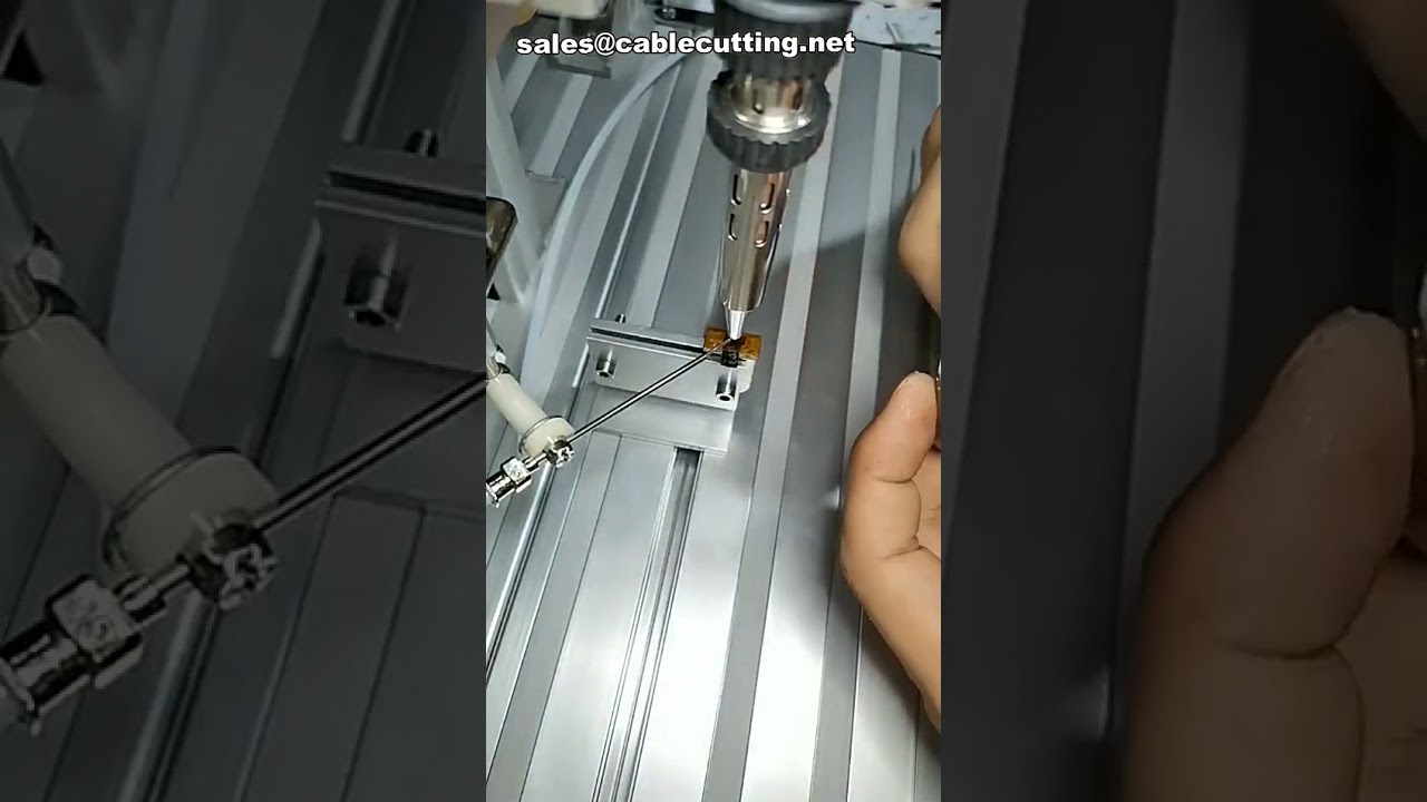 Máquina de Solda para Lâmpadas LED e Plugues DC | Equipamento Industrial de Alto Desempenho
